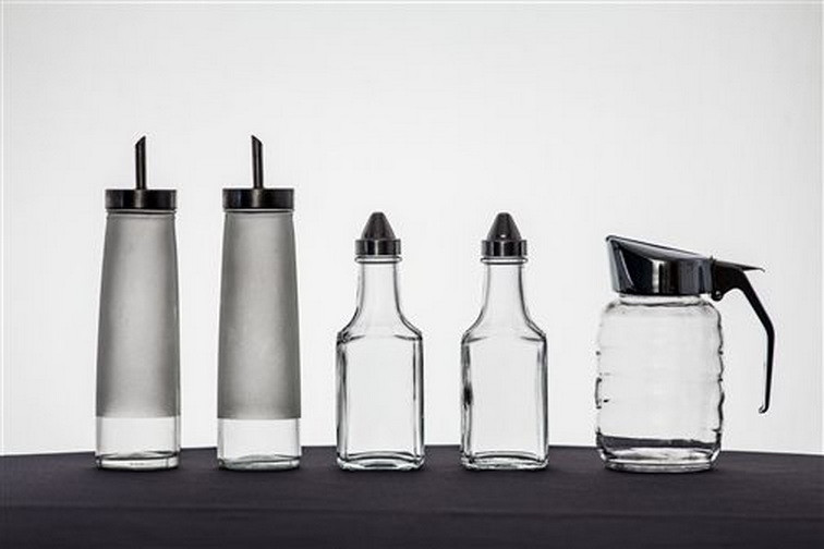 Cruet Sets And Syrup Dispenser
